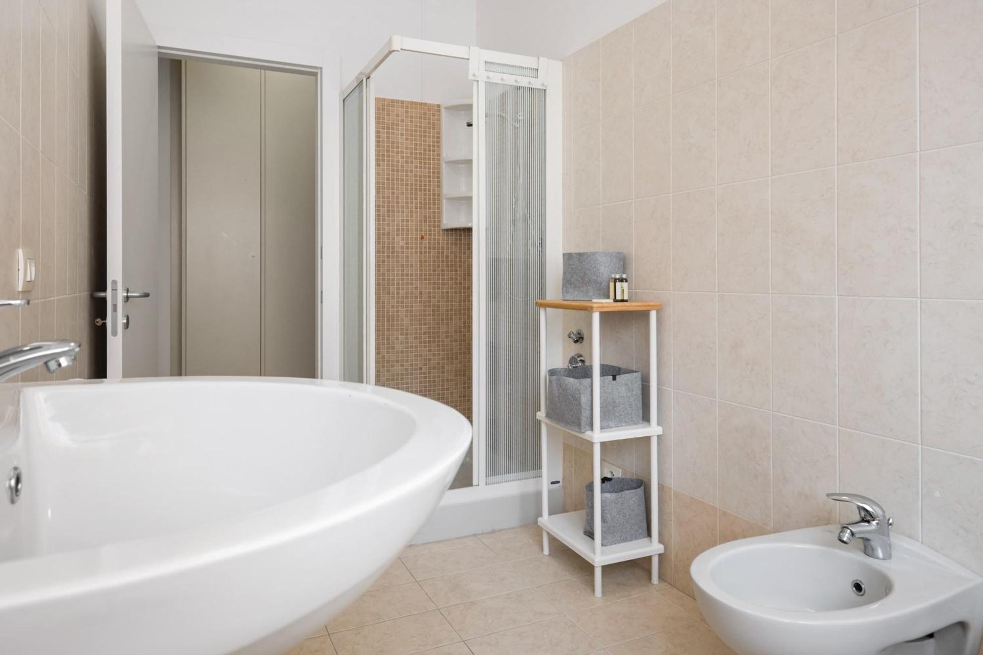 Flats4Rent Elisa Apartment Verona Ngoại thất bức ảnh